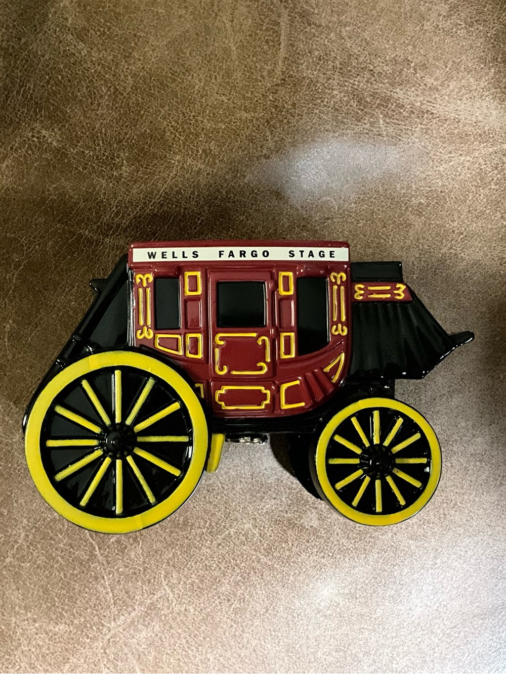 Wells Fargo 1998 Concord Stagecoach Coin Bank Box Key and Paperwork
Collectible